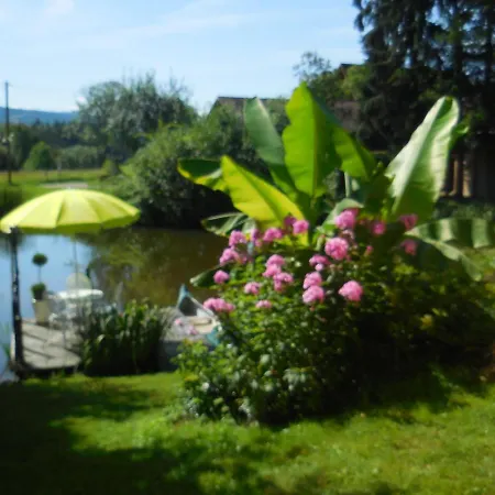 Nyaraló Traumferienhaus Pfaenderblick Mit 4 Sternen Hergensweiler