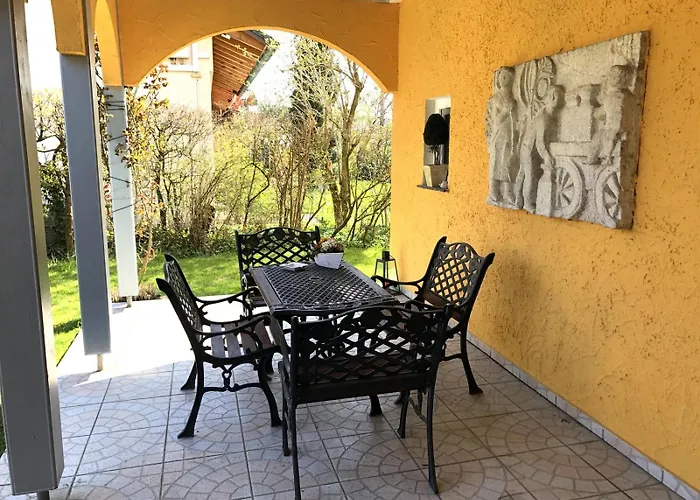 Σπίτι διακοπών Traumferienhaus Pfaenderblick Mit 4 Sternen